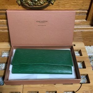 Louis vuitton wallet epi leather